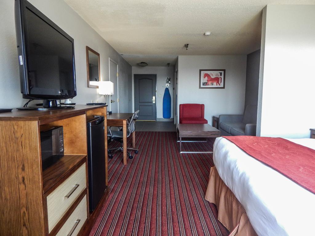 Country Inn & Suites By Radisson, Dfw Airport South, Tx Ірвінг Екстер'єр фото